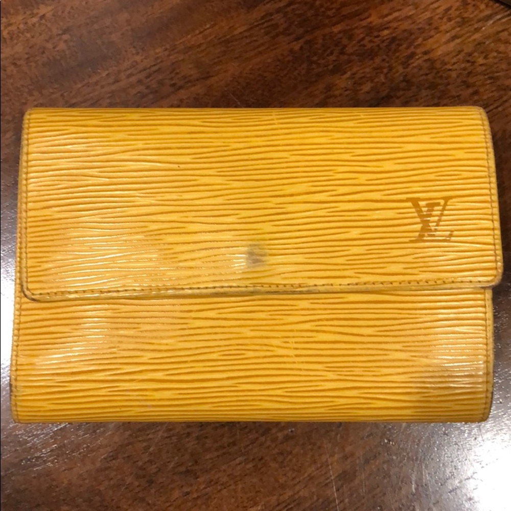 Authentic Louis Vuitton Wallet